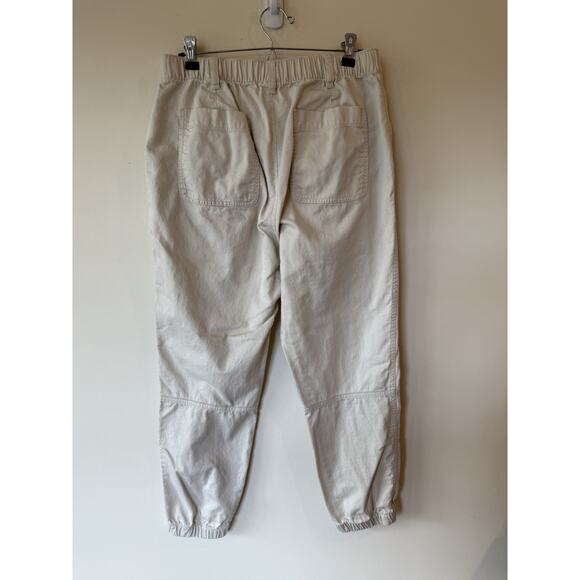 GAP Girlfriend Jogger Pants Tapered Elastic Zip Ankle Khaki 12 Streetwear - Picture 2 of 11